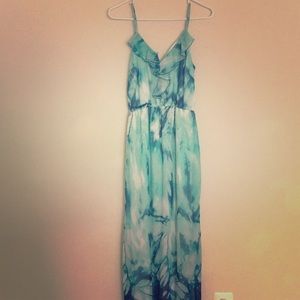 Tropical Print Maxi Dress